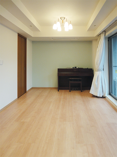 ワンちゃん幸せ♥足腰にやさしいフローリングに　目黒区S様邸